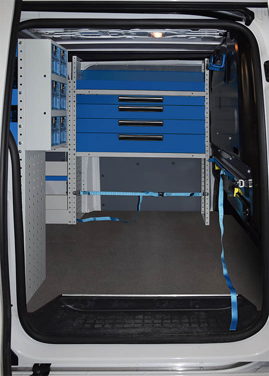 4_Expert с метални чекмеджета