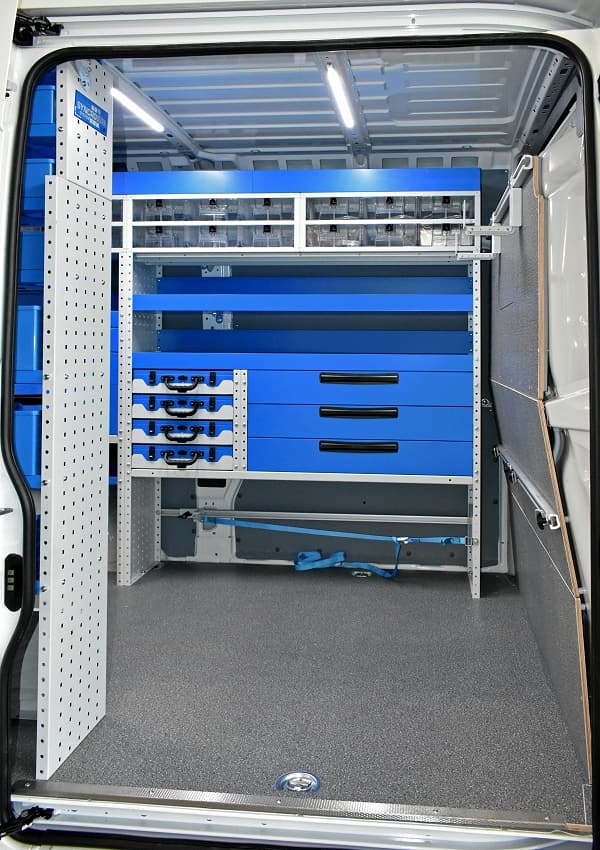 Държач за куфар със заключваща лента на Boxer Syncro Bulgaria