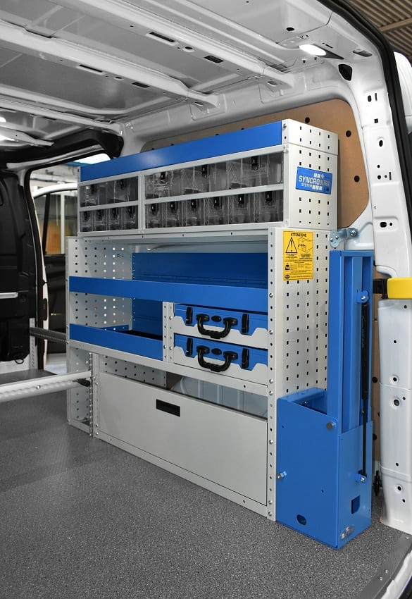 03 Изработка по поръчка с прозрачни чекмеджета Syncro България